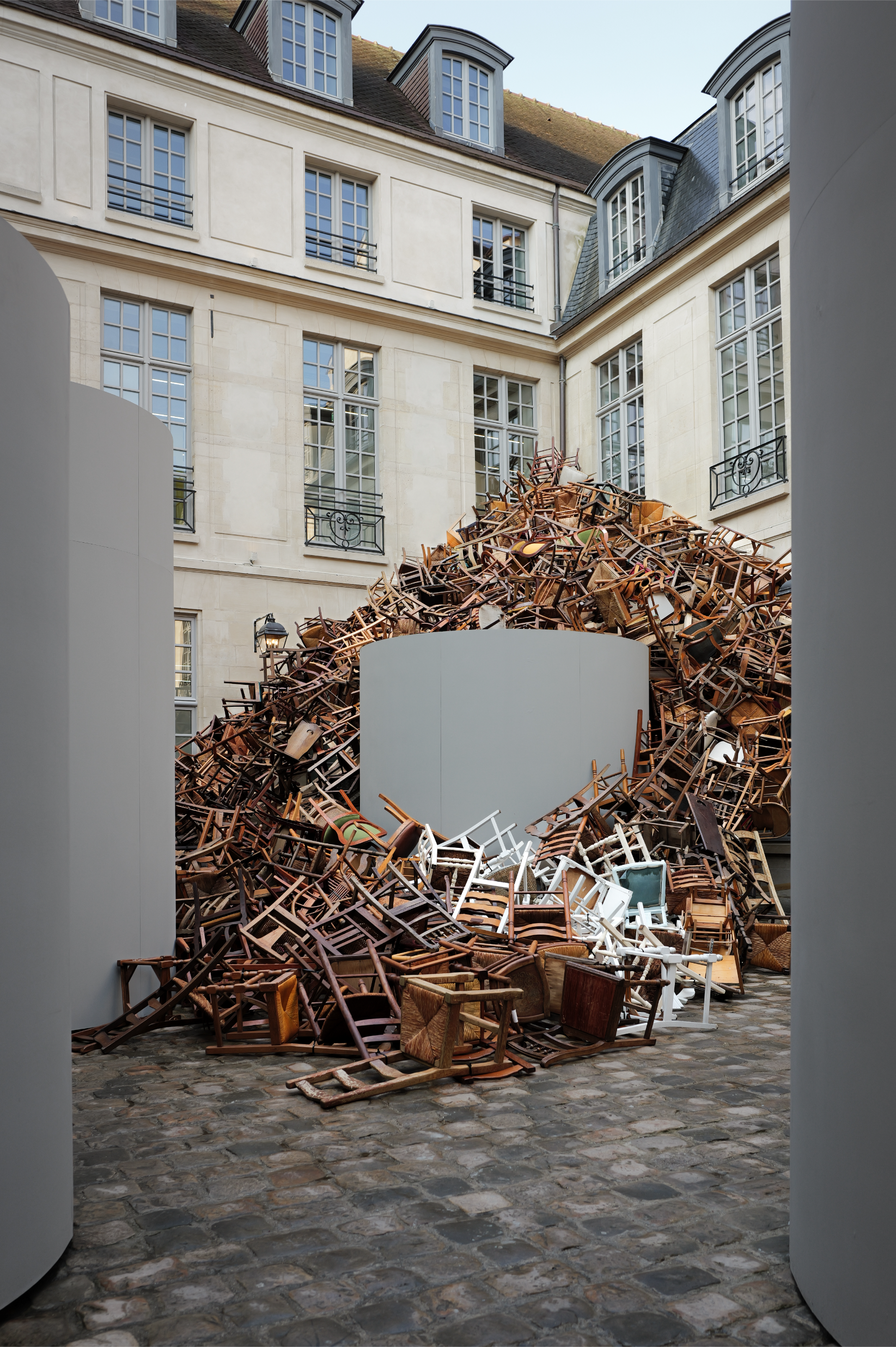 [adidas by PHILEO] Tadashi Kawamata AVALANCHE at Dover Street Market Paris