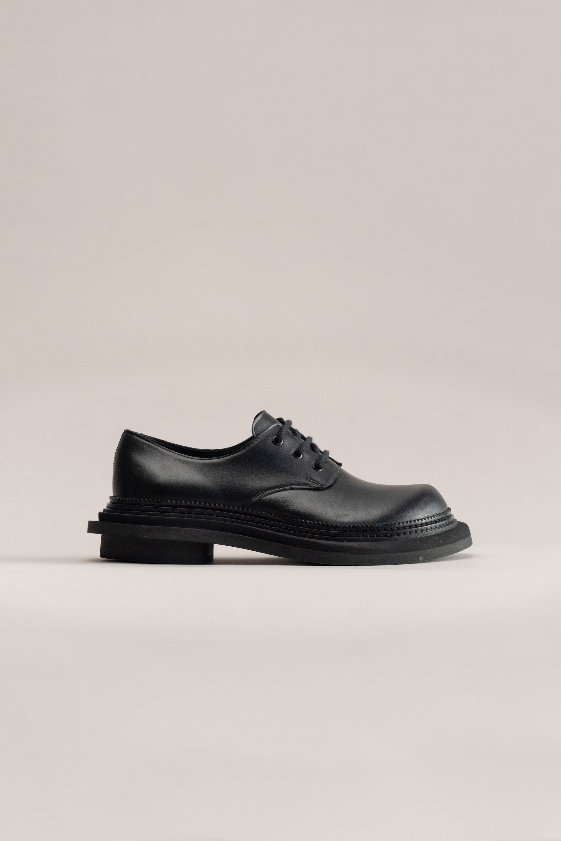 066 - DERBY Super (Leather, Black)