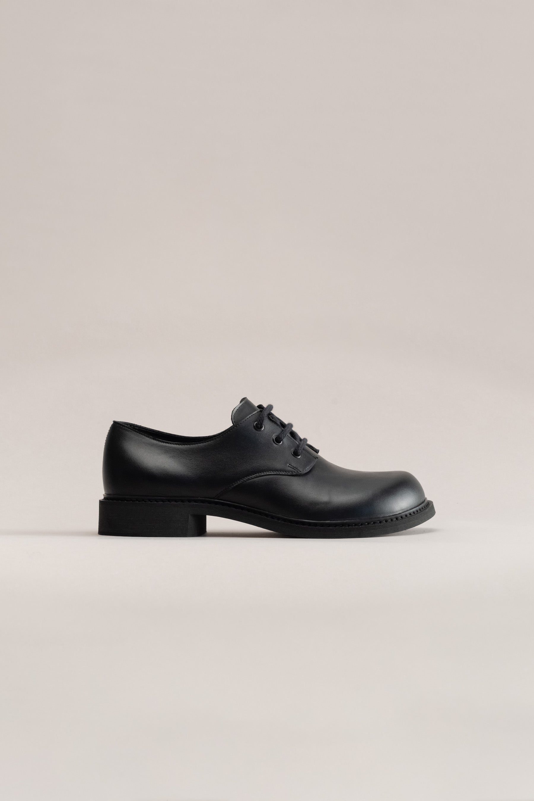 073 - DERBY (Leather, Black)