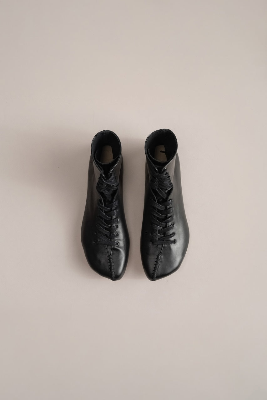 049 - ETOILE LACETS HIGH (Leather, Black)