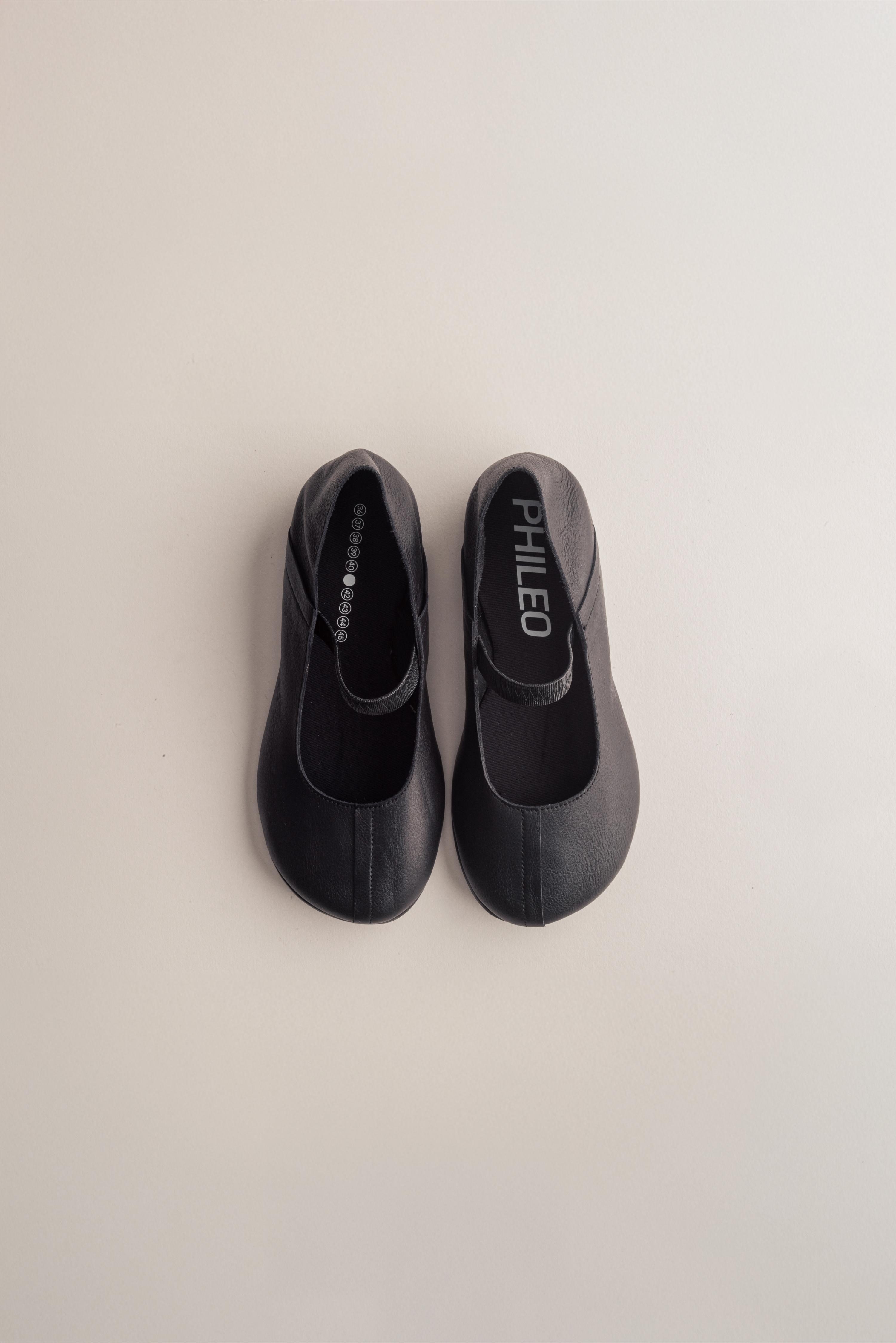 082 - DANSEUSE (Black, Leather)