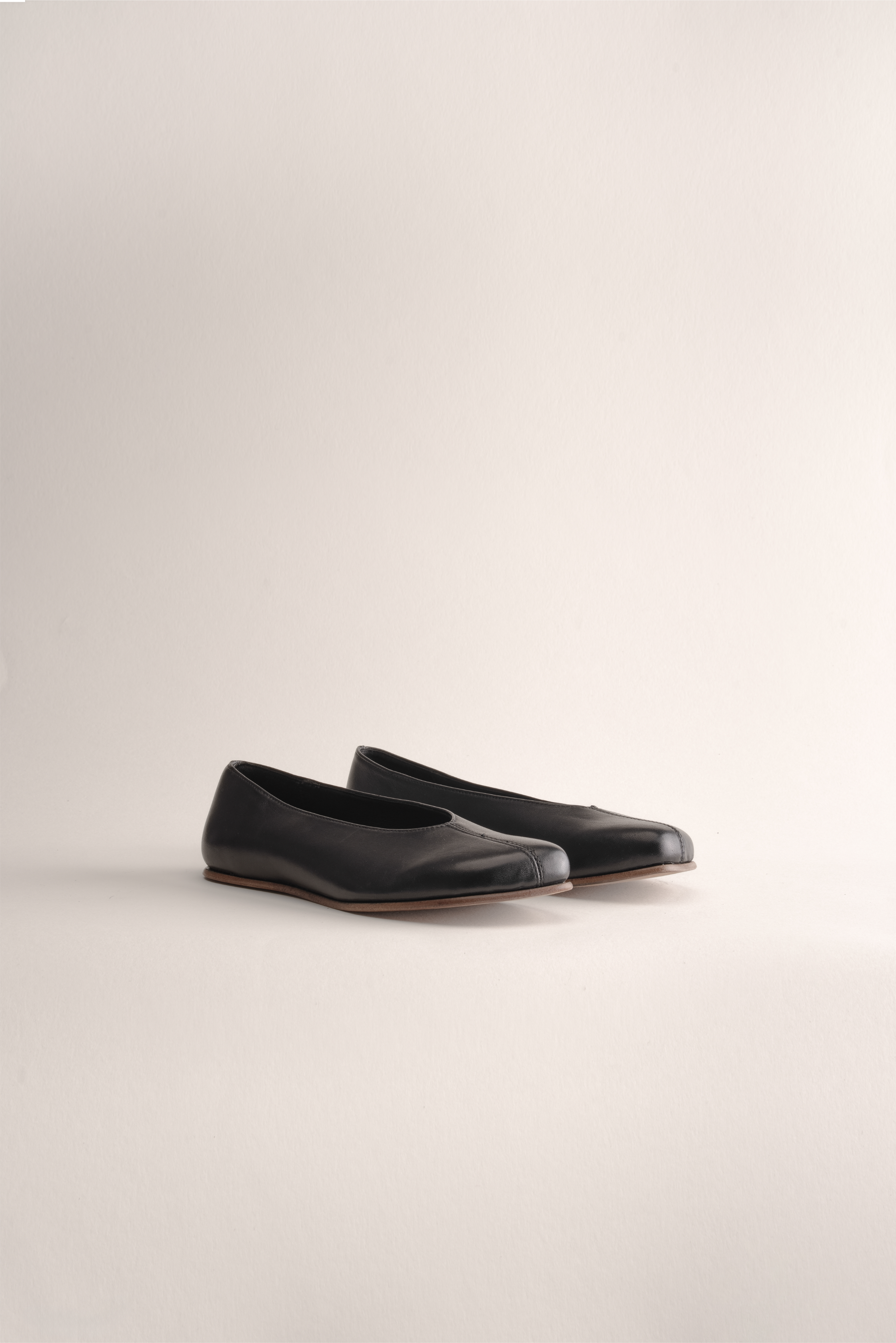 049 - ETOILE (Black, Nappa Leather)