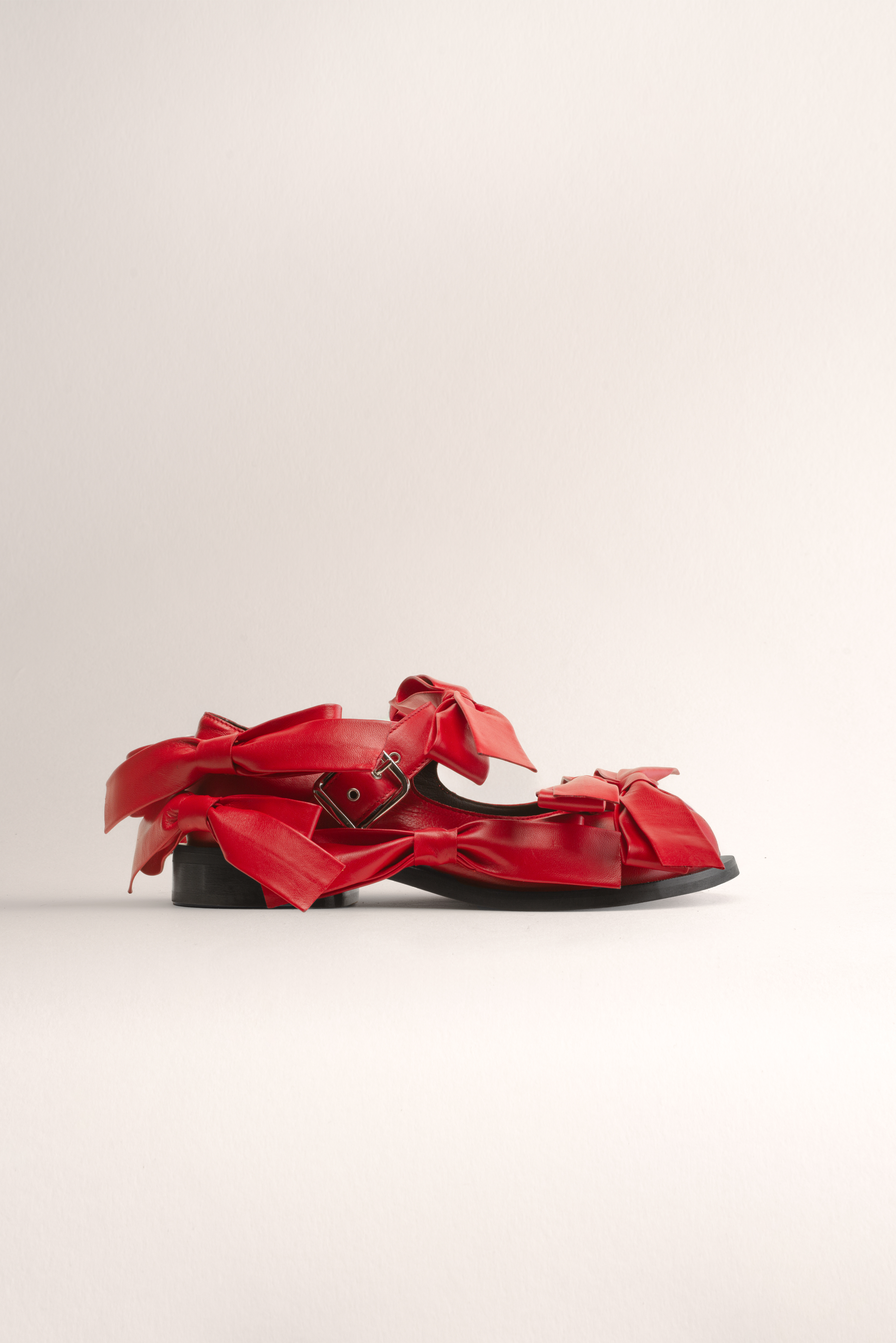 075 - MJ STRATE BOWS (Red, Nappa Leather)