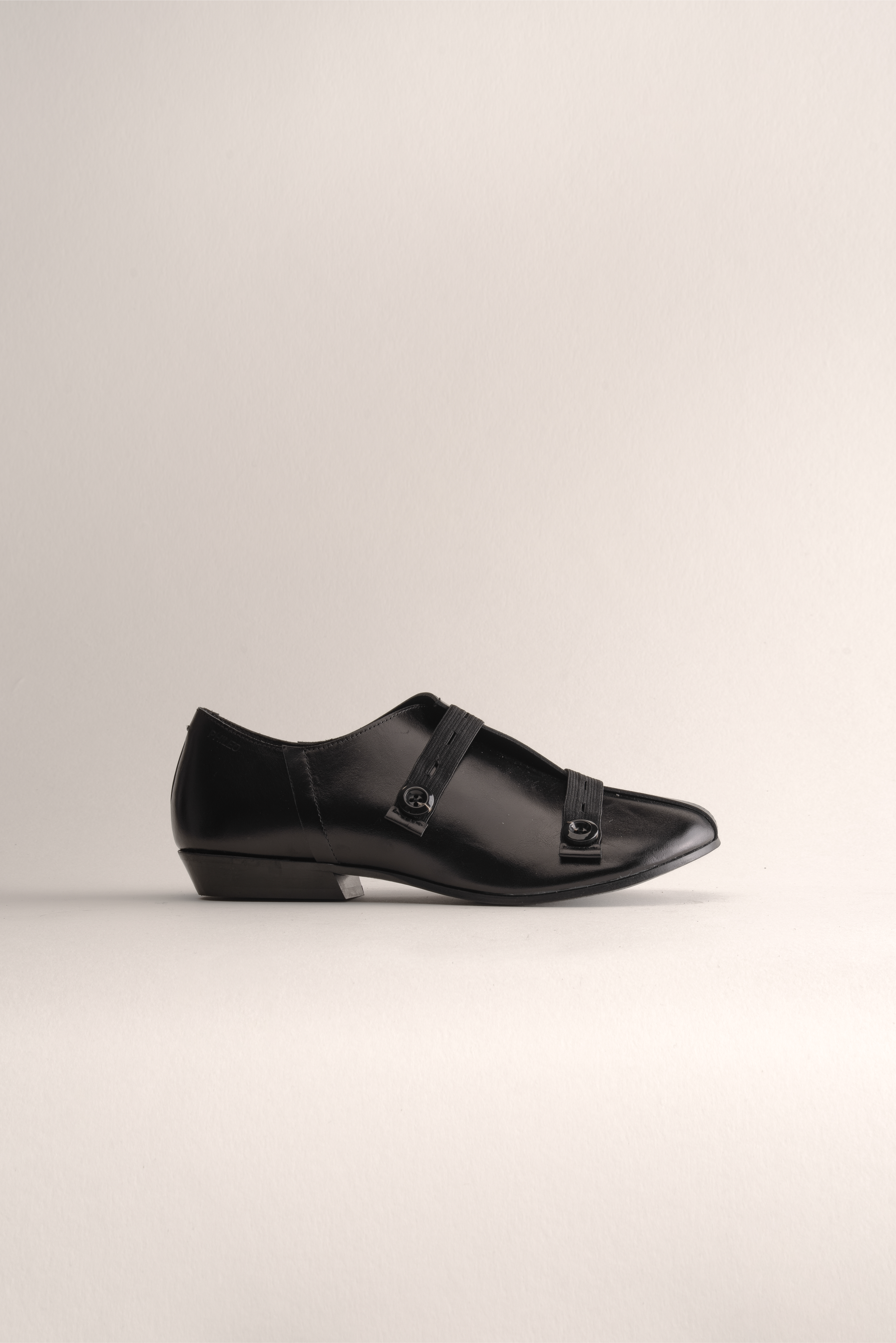 090 - BUTTON CLOG (Black, Glazed Leather)