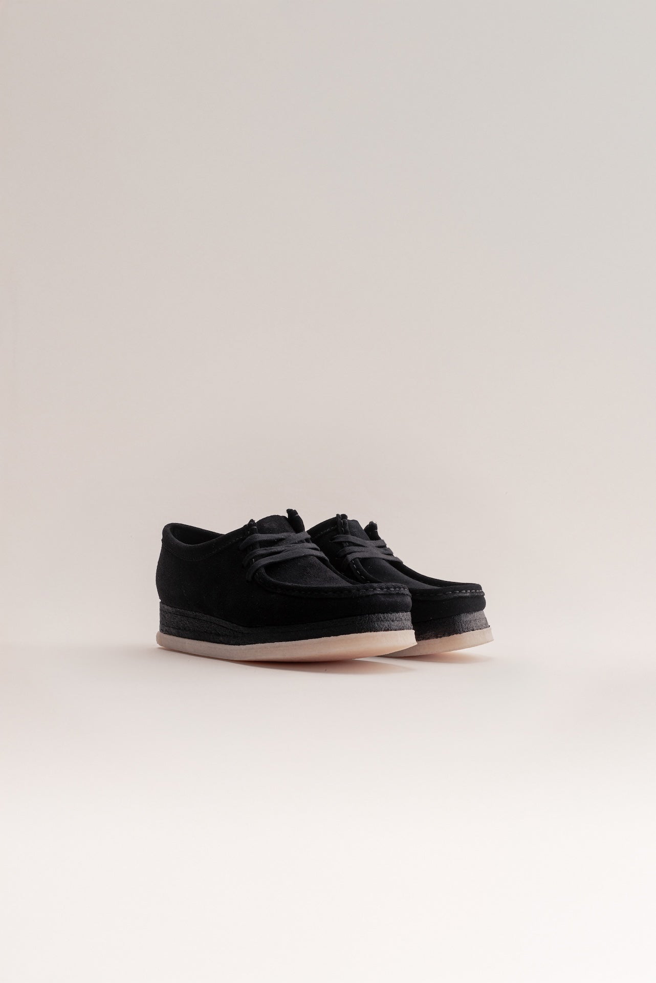 Wallabee™ Plateforme / Black Suede