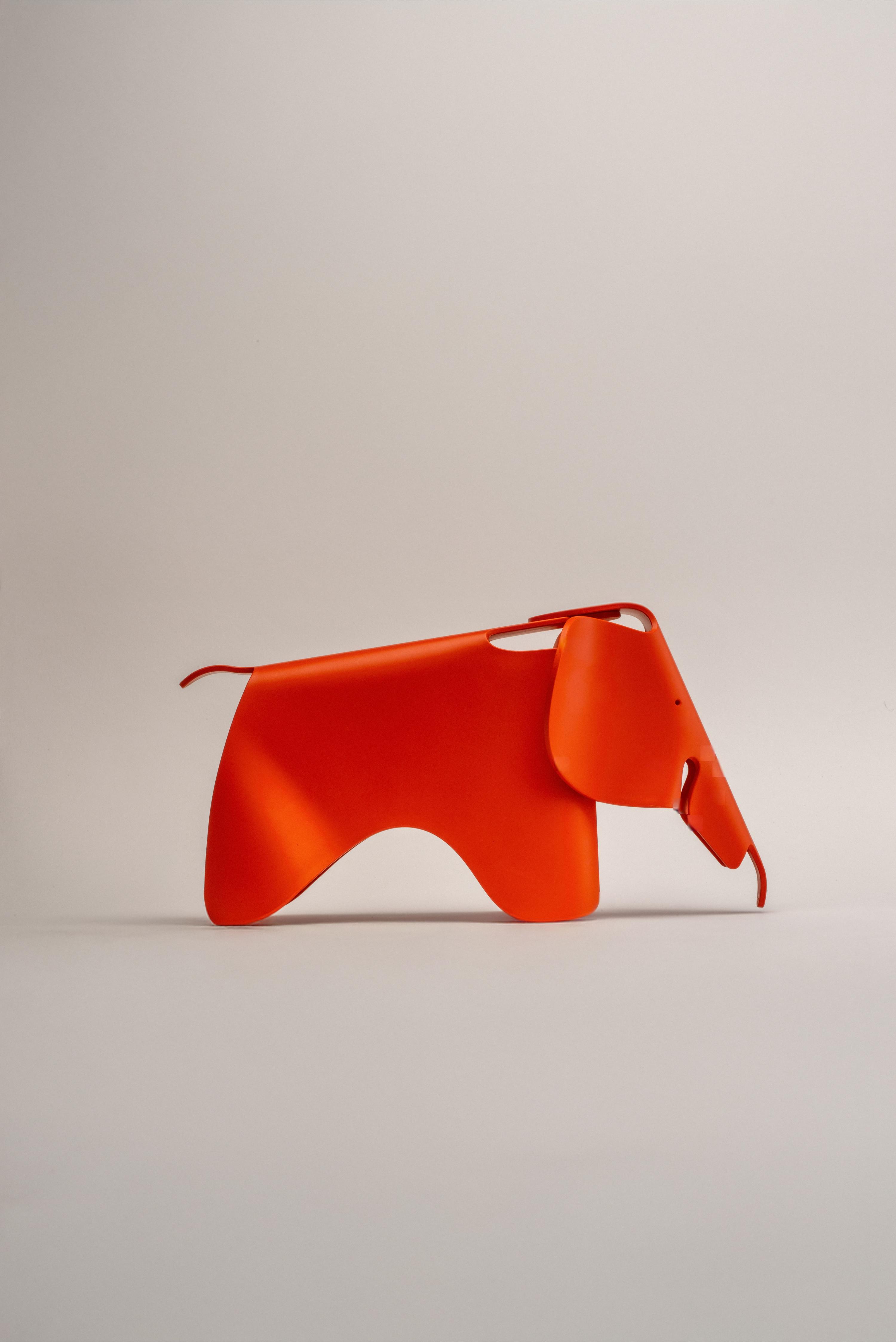 Eames Elephant (Small) RE - Red Orange