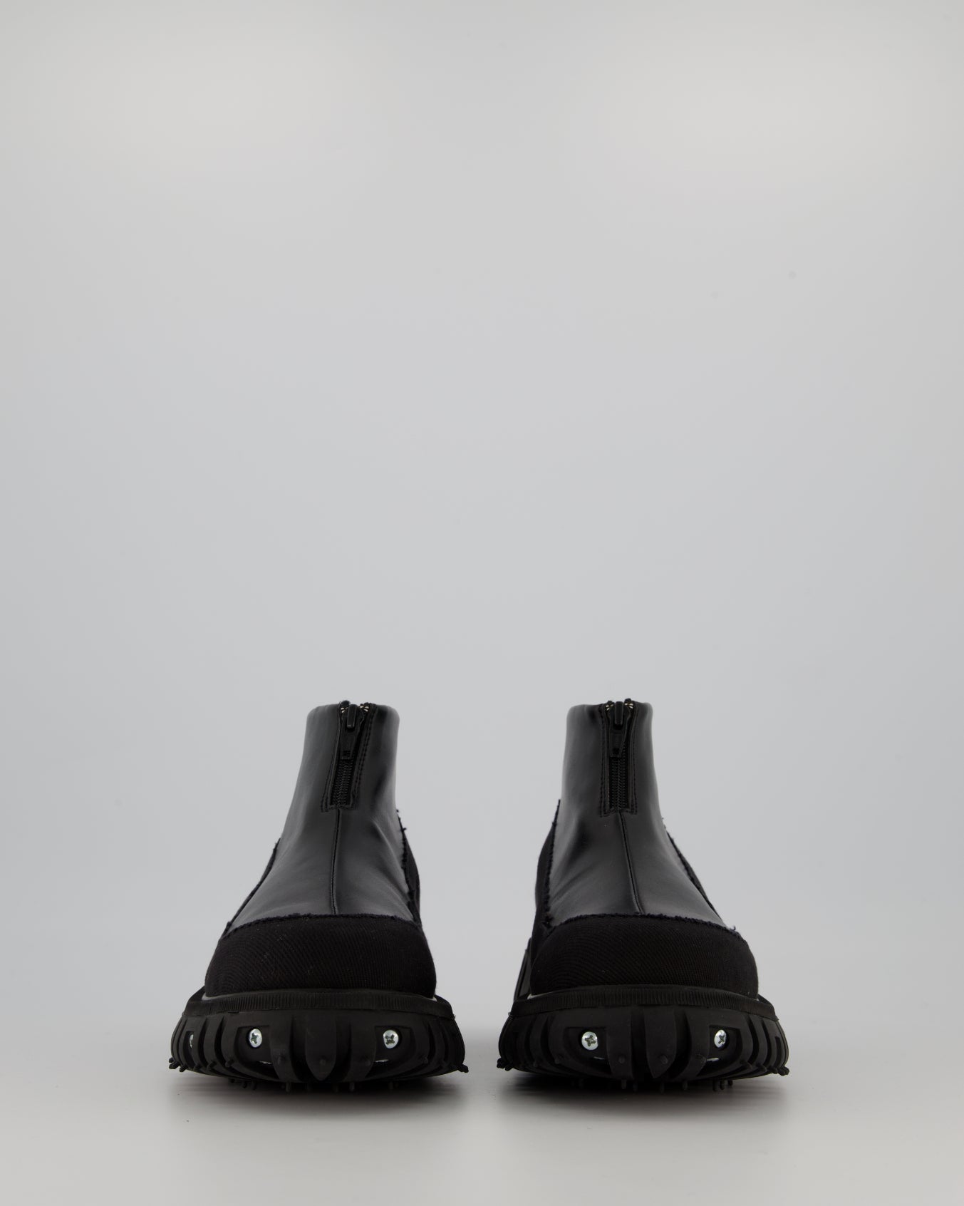 013LYM MASSIVE CHELSEA // Black